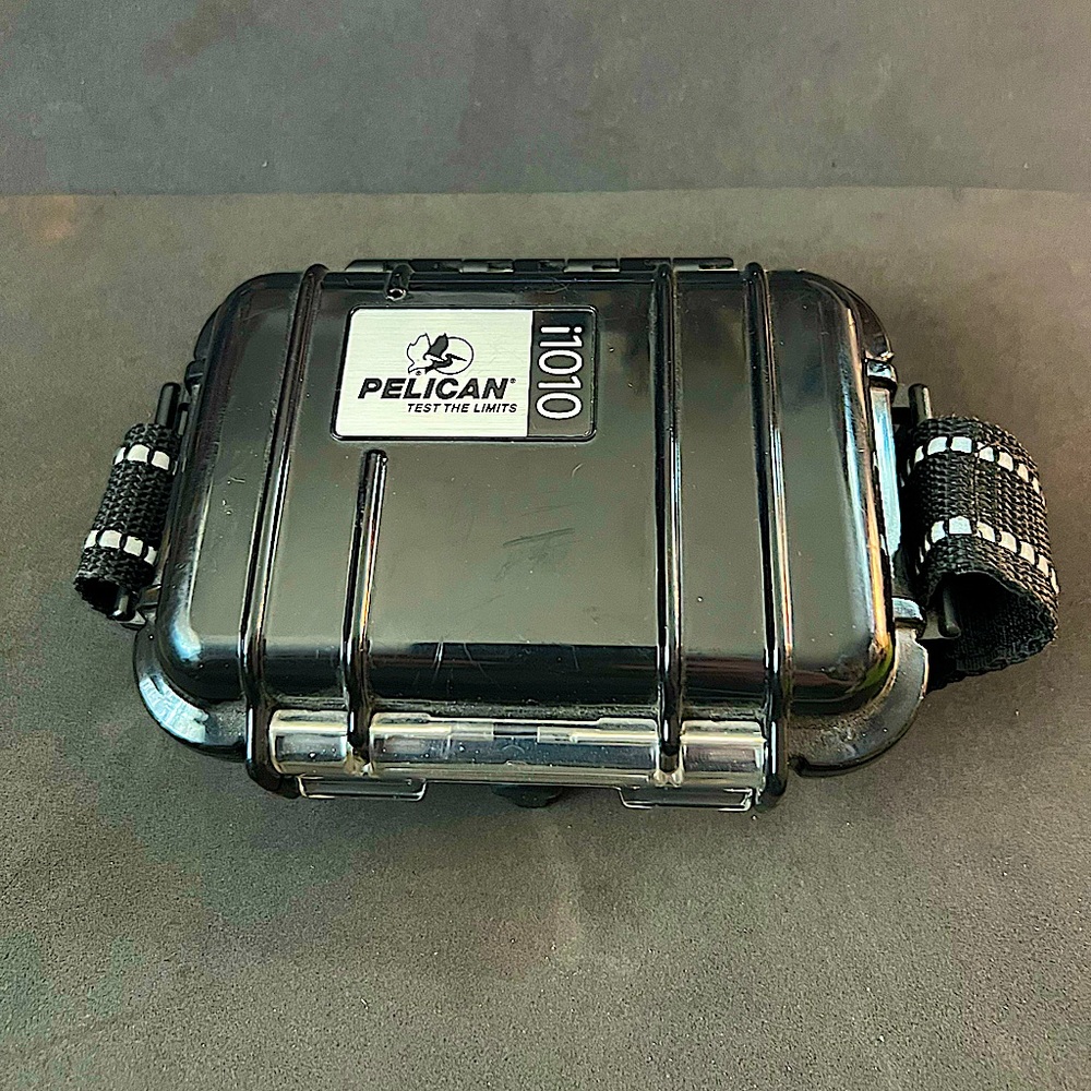Pelican i1010 Case